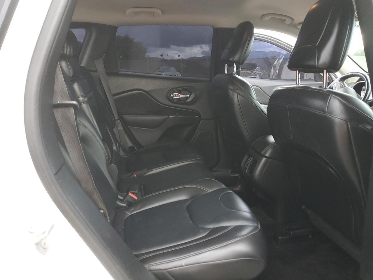 2017 Jeep Cherokee Limited VIN: 1C4PJMDB1HW518853 Lot: 93346435