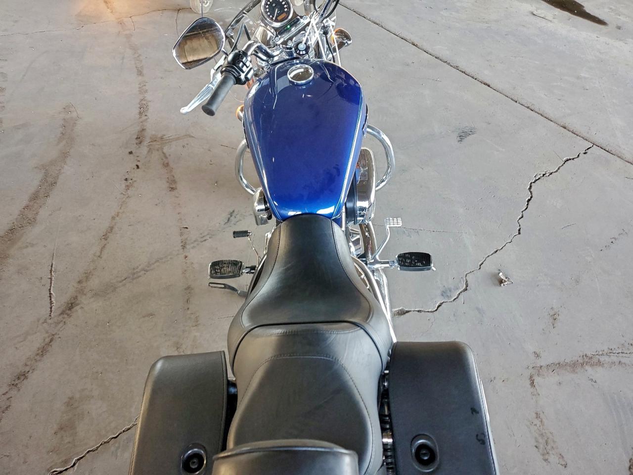 2015 Harley-Davidson Xl1200 T VIN: 1HD1LL316FC428162 Lot: 94284165