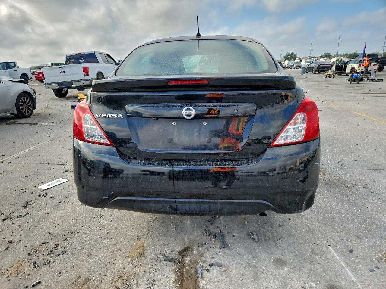 2019 Nissan Versa S VIN: 3N1CN7AP2KL852510 Lot: 93873205