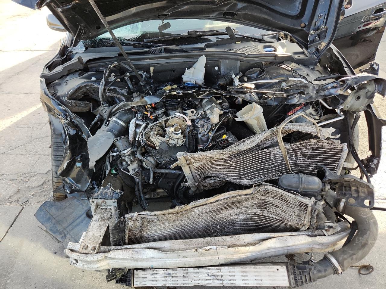 2016 Audi A4 Premium S-Line VIN: WAUBFAFL5GN006787 Lot: 92385155