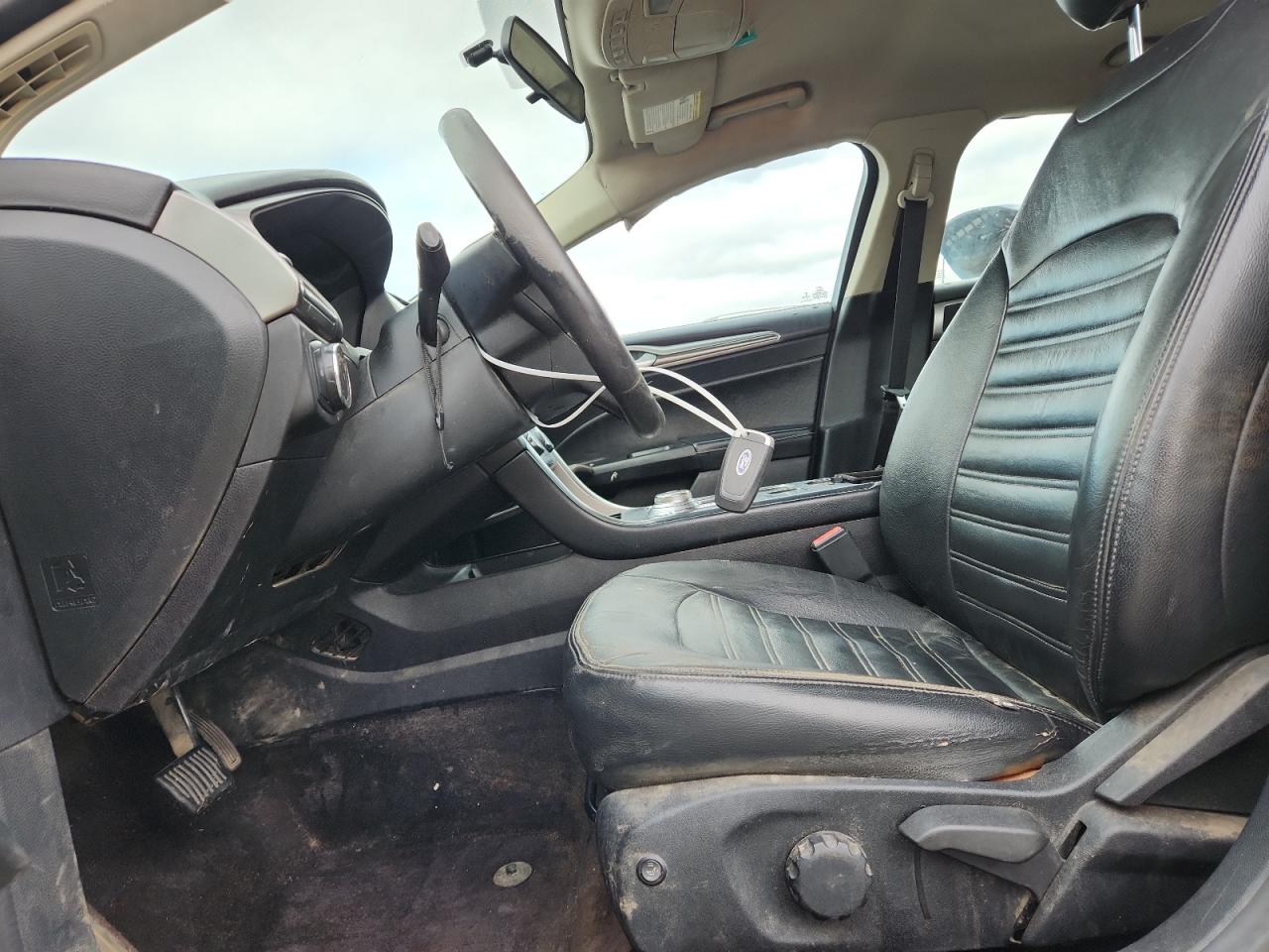 2017 Ford Fusion S VIN: 3FA6P0G76HR173404 Lot: 92033085