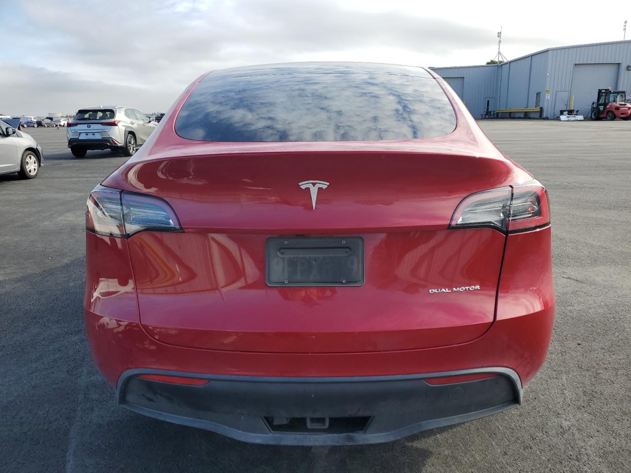 2023 Tesla Model Y VIN: 7SAYGDEE3PF715623 Lot: 91780815
