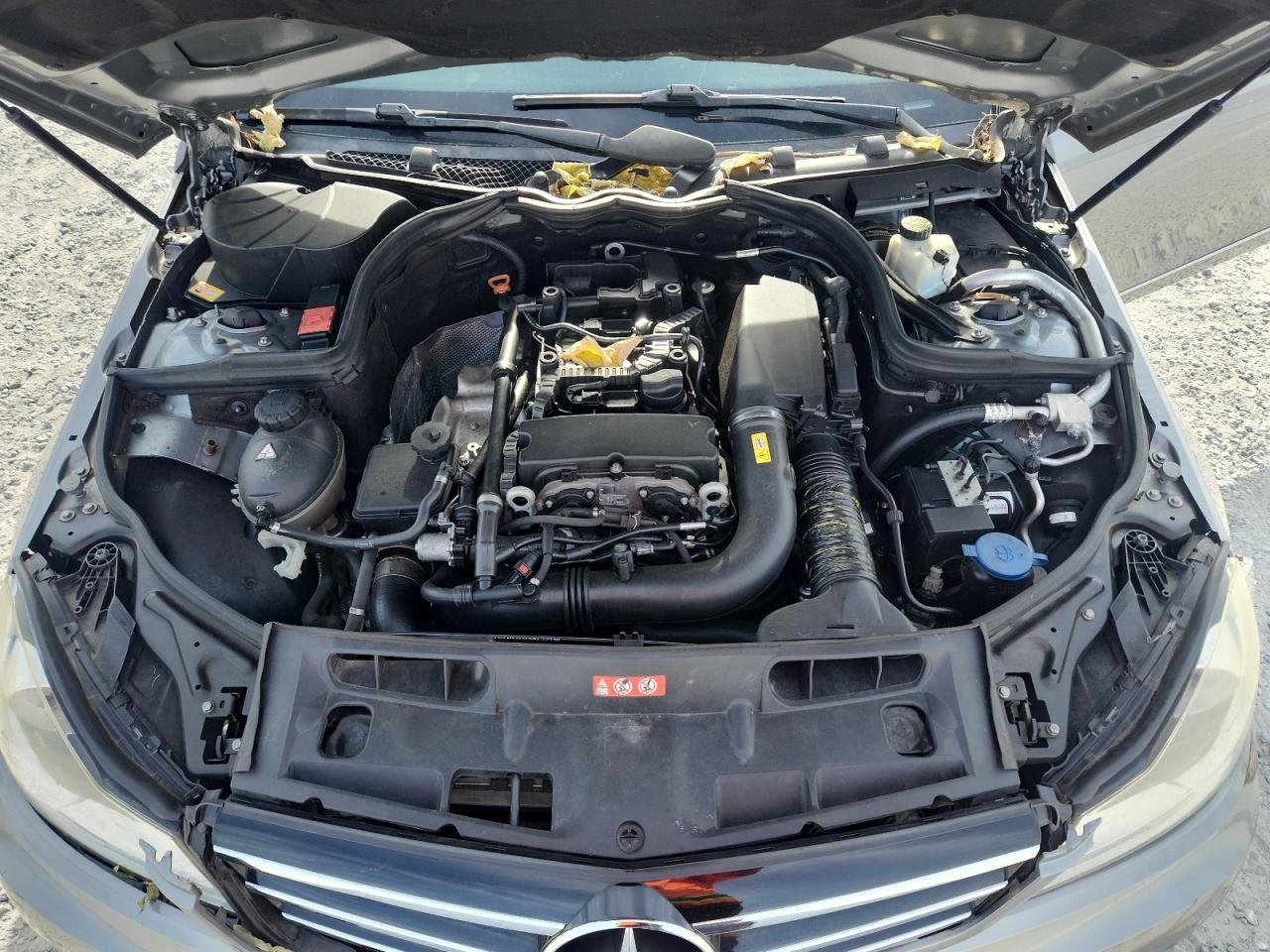 2014 Mercedes-Benz C 250 VIN: WDDGF4HB6ER302010 Lot: 93127665