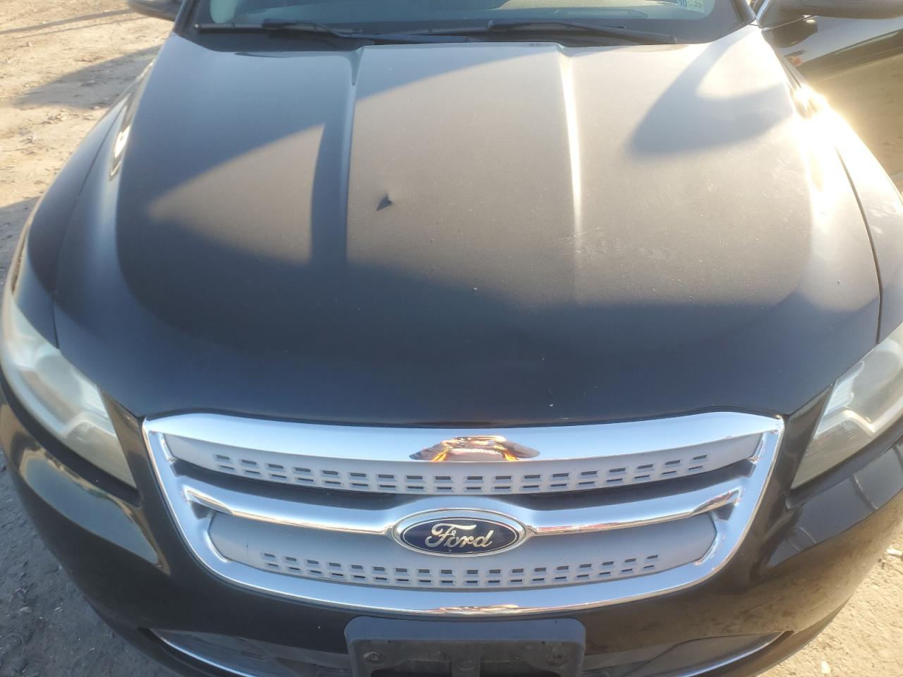 2011 Ford Taurus Limited VIN: 1FAHP2JW0BG140398 Lot: 92919255