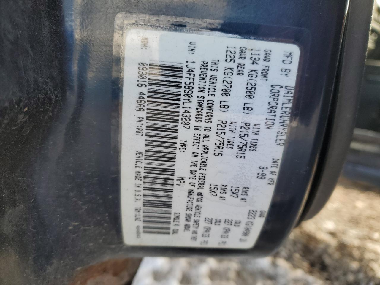 2000 Jeep Cherokee Classic VIN: 1J4FF58S0YL143207 Lot: 92051735