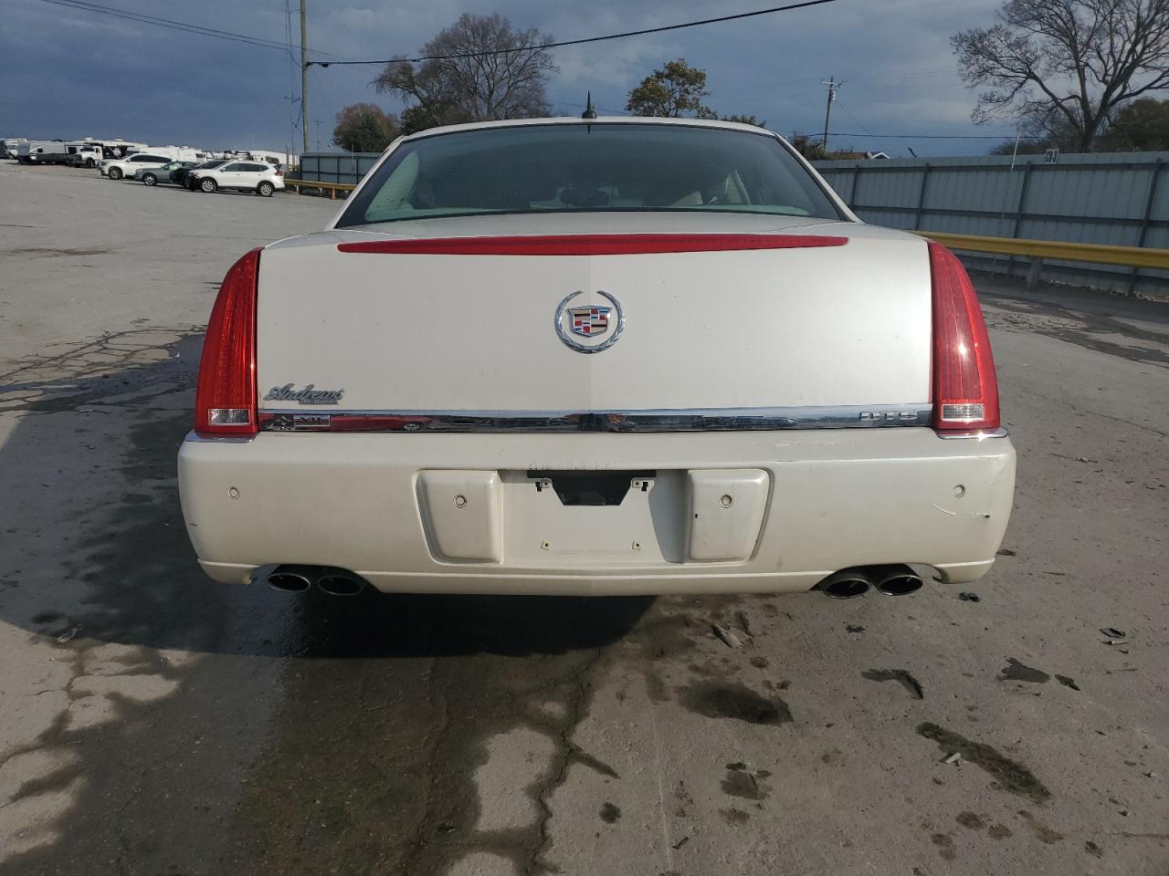 2008 Cadillac Dts VIN: 1G6KD57Y98U184609 Lot: 91805915