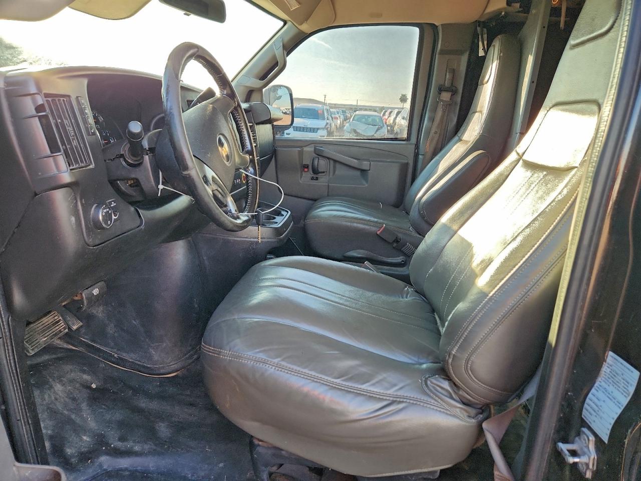 2017 Chevrolet Express G2500 VIN: 1GCWGAFF9H1163369 Lot: 94086035