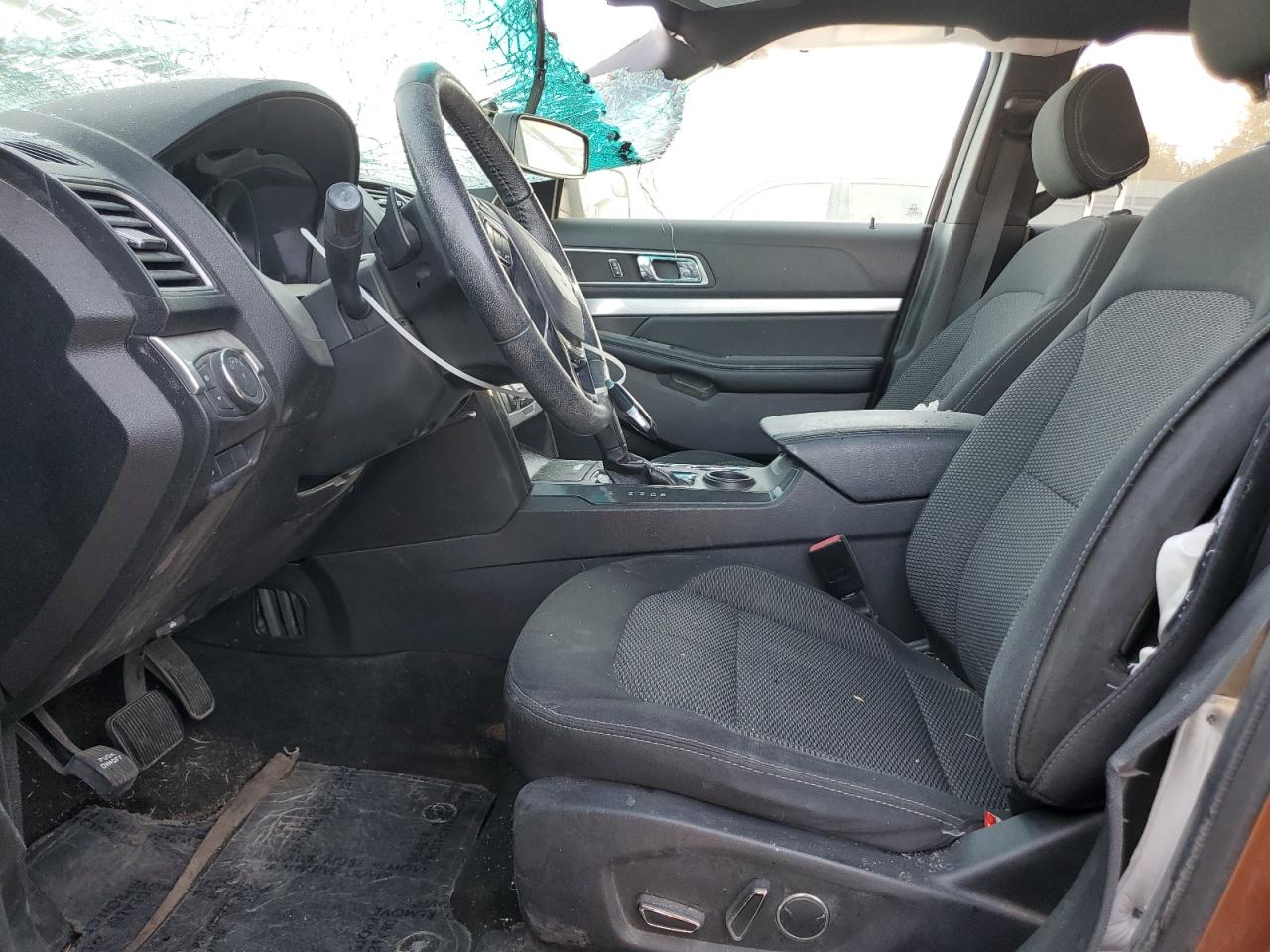 2017 Ford Explorer Xlt VIN: 1FM5K7D84HGB79845 Lot: 92589035