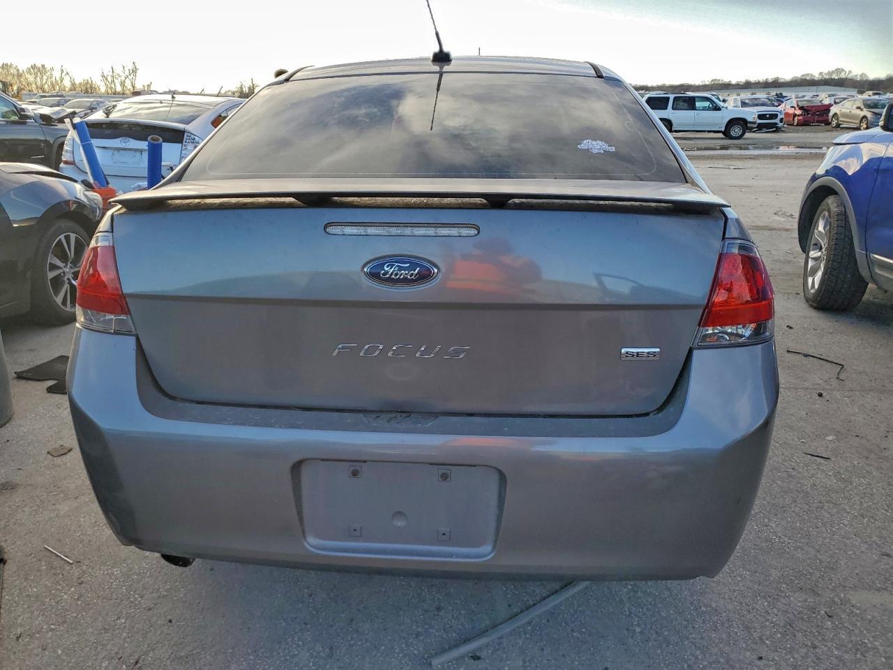 2011 Ford Focus Ses VIN: 1FAHP3GN4BW107740 Lot: 93841495