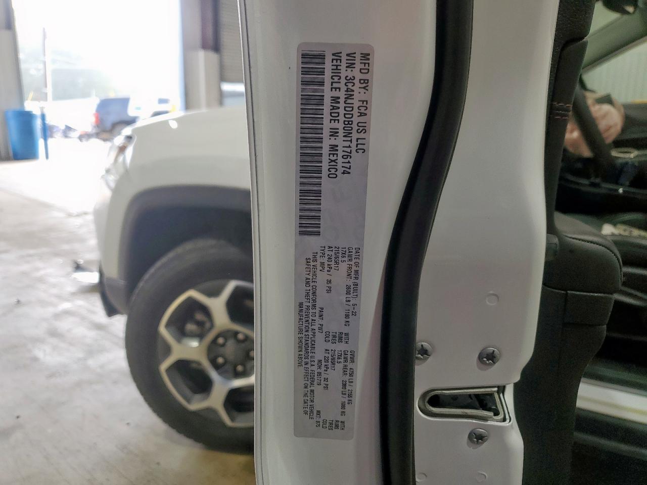 2022 Jeep Compass Trailhawk VIN: 3C4NJDDB0NT176174 Lot: 91596015