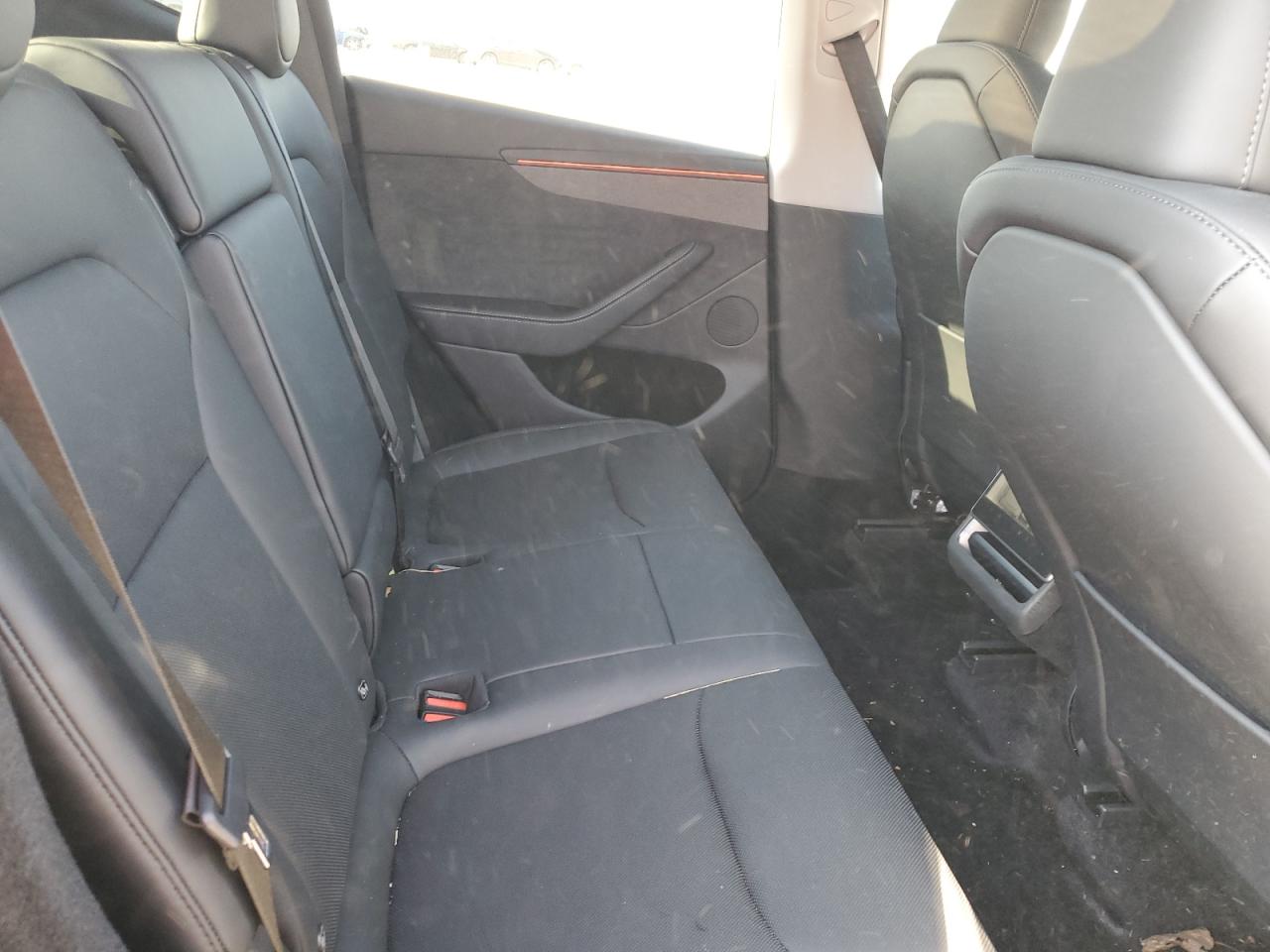 2026 Tesla Model Y VIN: 7SAYGDEE9TA414801 Lot: 93014735