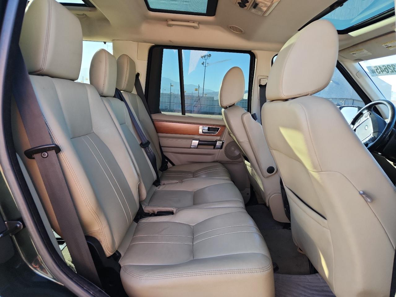 2011 Land Rover Lr4 Hse VIN: SALAG2D41BA594984 Lot: 91332645