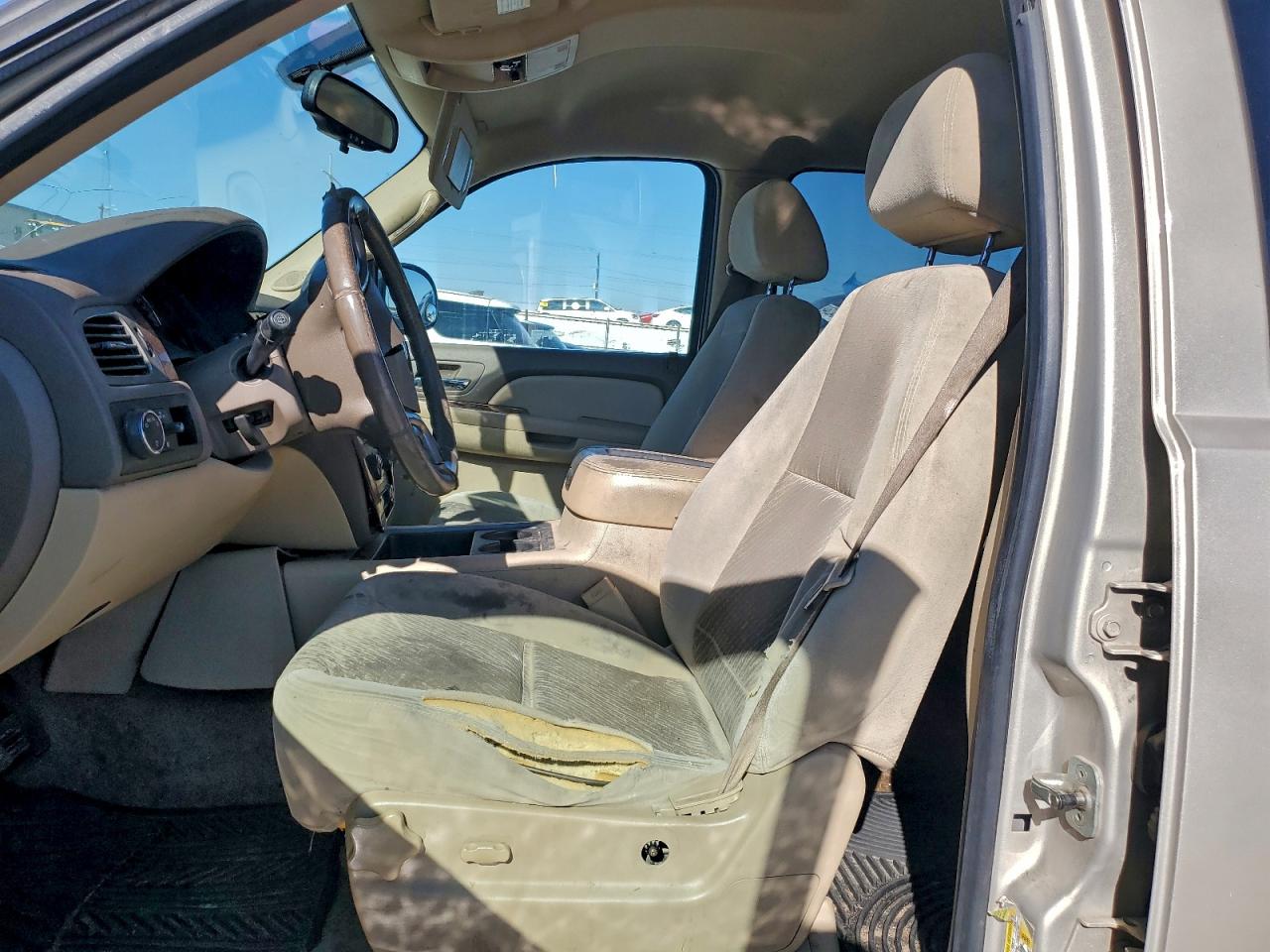 2009 Chevrolet Tahoe C1500 Lt VIN: 1GNFC23029R200595 Lot: 94080545