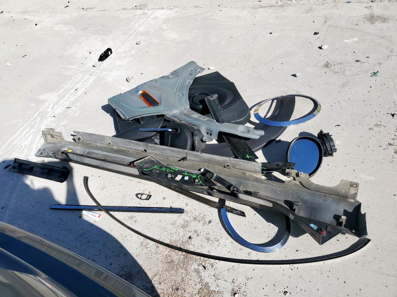 2015 Mini Cooper VIN: WMWXS5C54FT829123 Lot: 91071815