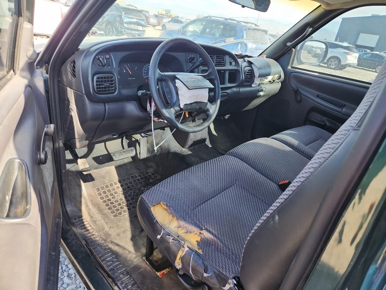 1999 Dodge Ram 1500 VIN: 1B7HC16X2XS212093 Lot: 90872755