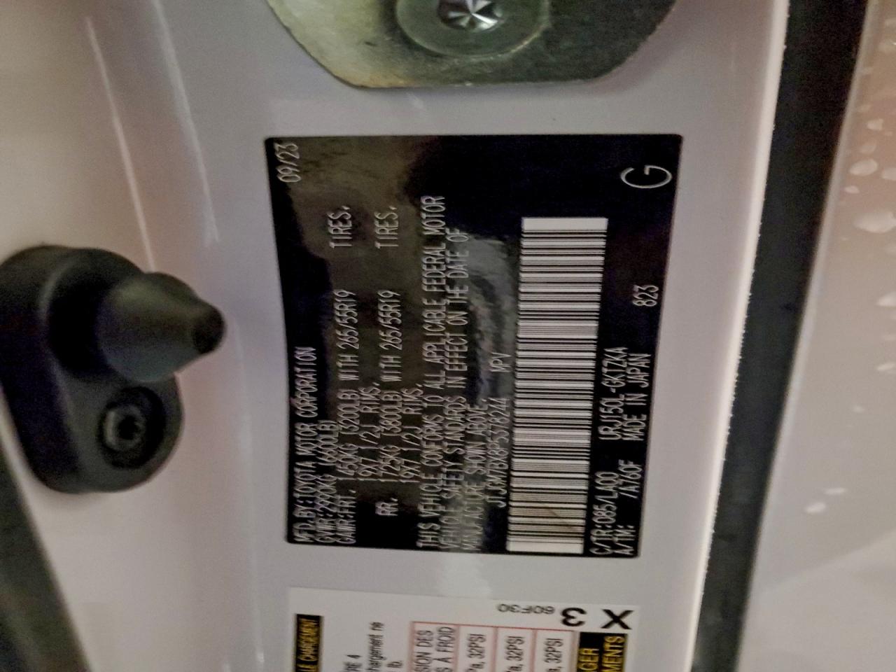 2023 Lexus Gx 460 Luxury VIN: JTJGM7BX8P5378244 Lot: 92931745