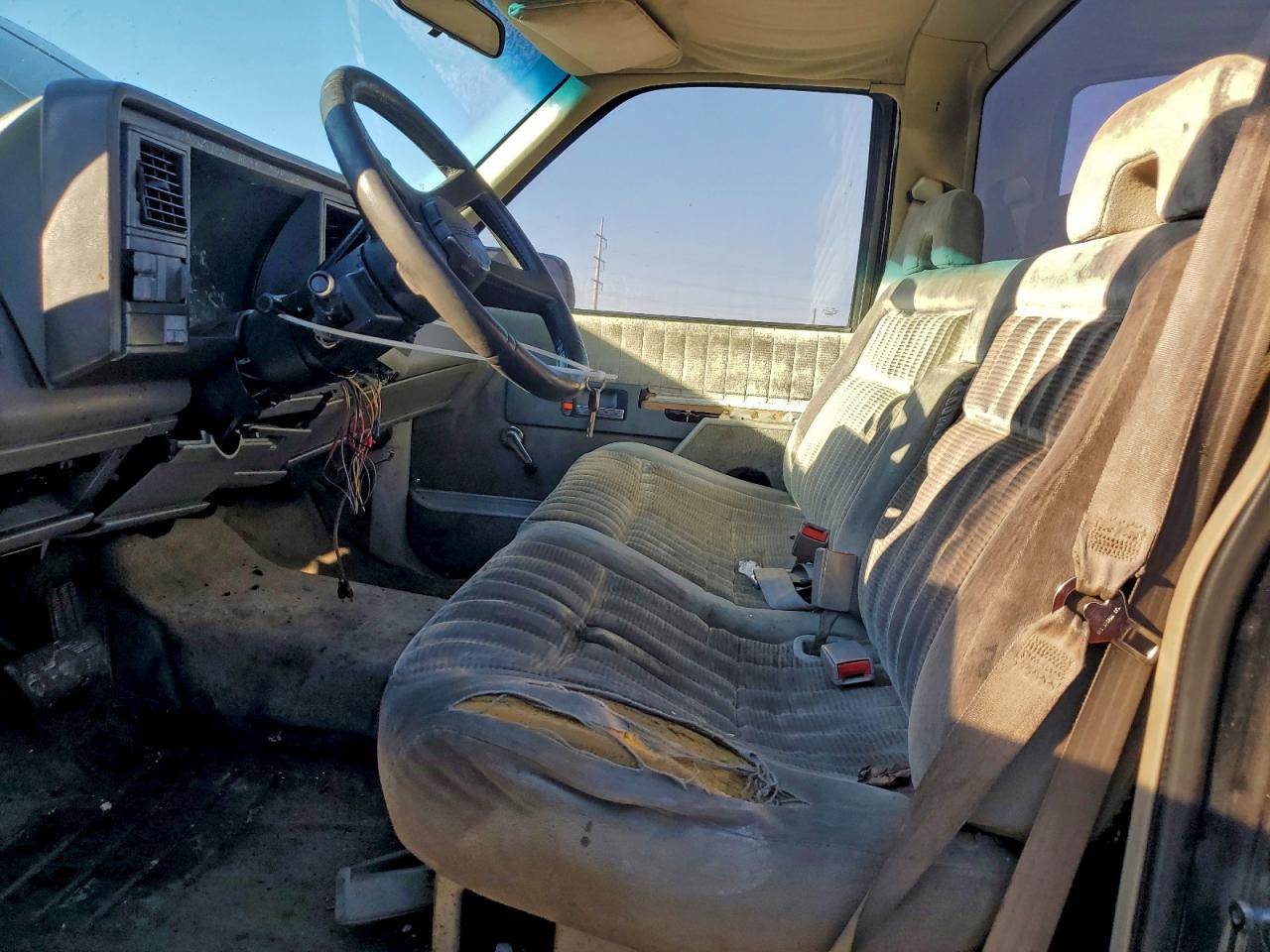 1993 Chevrolet Gmt-400 C1500 VIN: 1GCDC14Z5PZ103203 Lot: 92906835