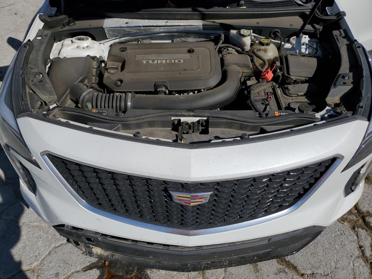 2019 Cadillac Xt4 Sport VIN: 1GYFZER45KF180136 Lot: 92532715