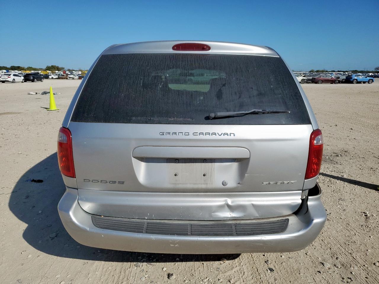 2002 Dodge Grand Caravan Sport VIN: 2B4GP44302R685032 Lot: 91373995