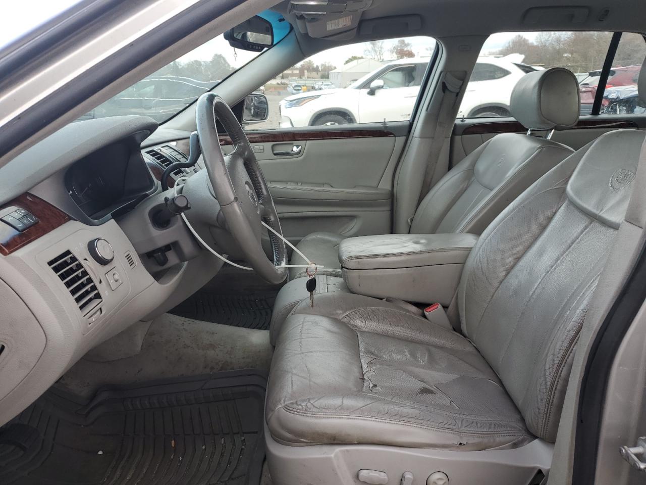 2007 Cadillac Dts VIN: 1G6KD57Y07U182410 Lot: 92445935