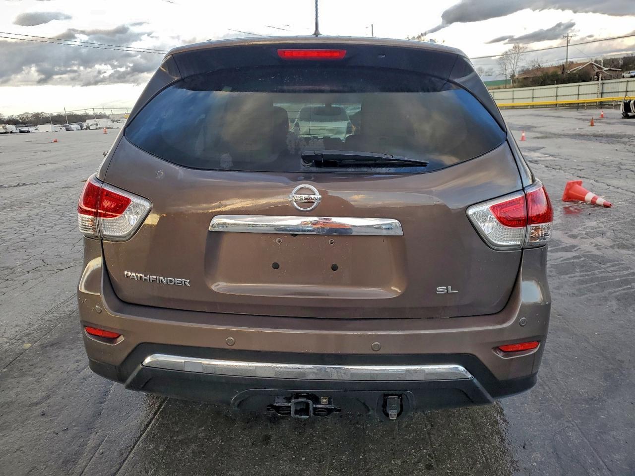 2015 Nissan Pathfinder S VIN: 5N1AR2MN7FC694202 Lot: 94052755