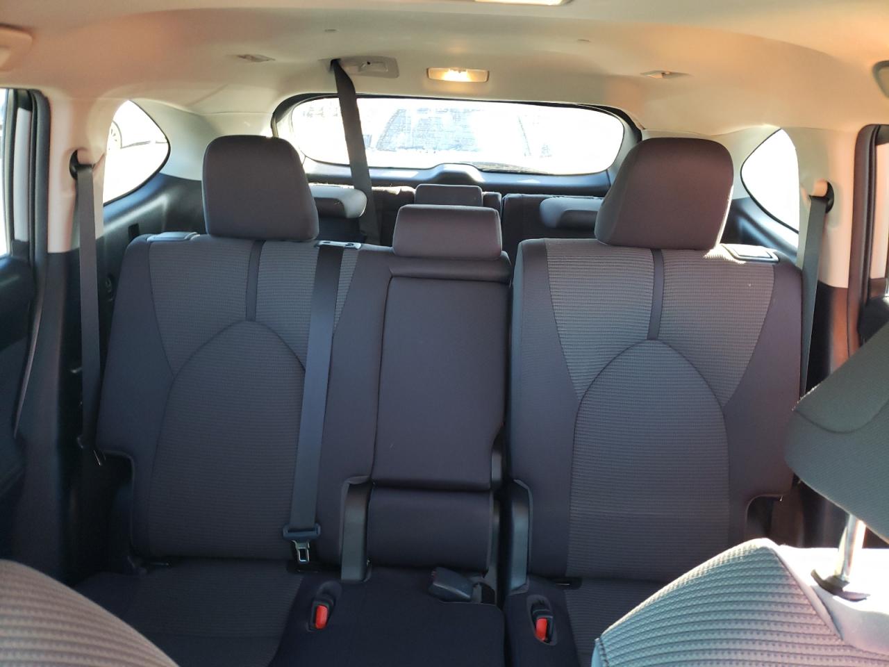 2021 Toyota Highlander L VIN: 5TDBZRBHXMS058030 Lot: 91370185