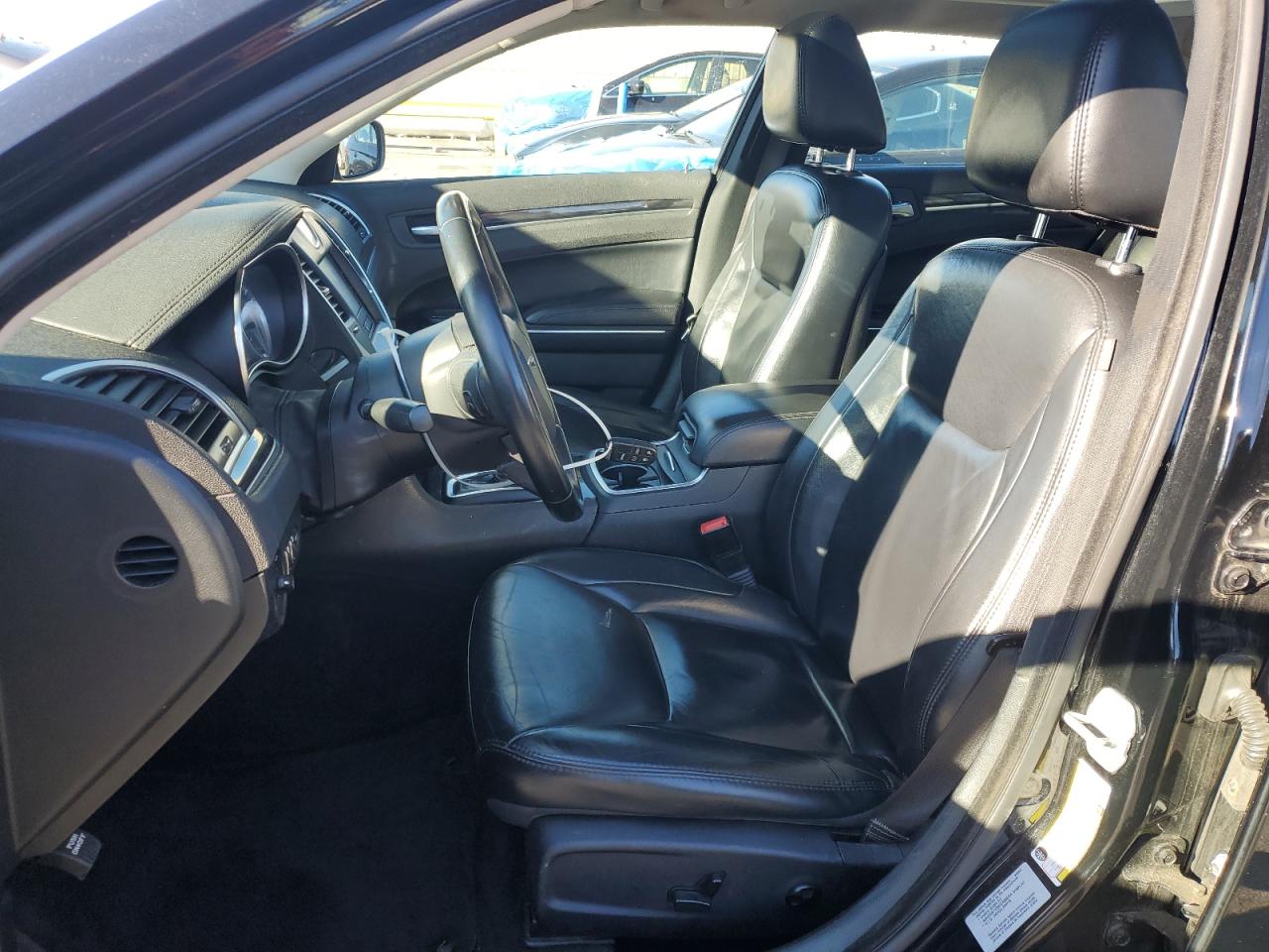 2016 Chrysler 300 Limited VIN: 2C3CCARG3GH358472 Lot: 92820185