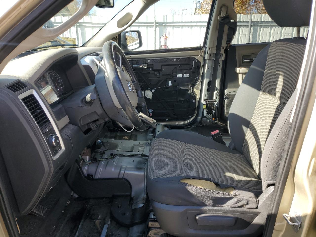 2011 Dodge Ram 1500 VIN: 1D7RV1CT5BS643705 Lot: 91064935