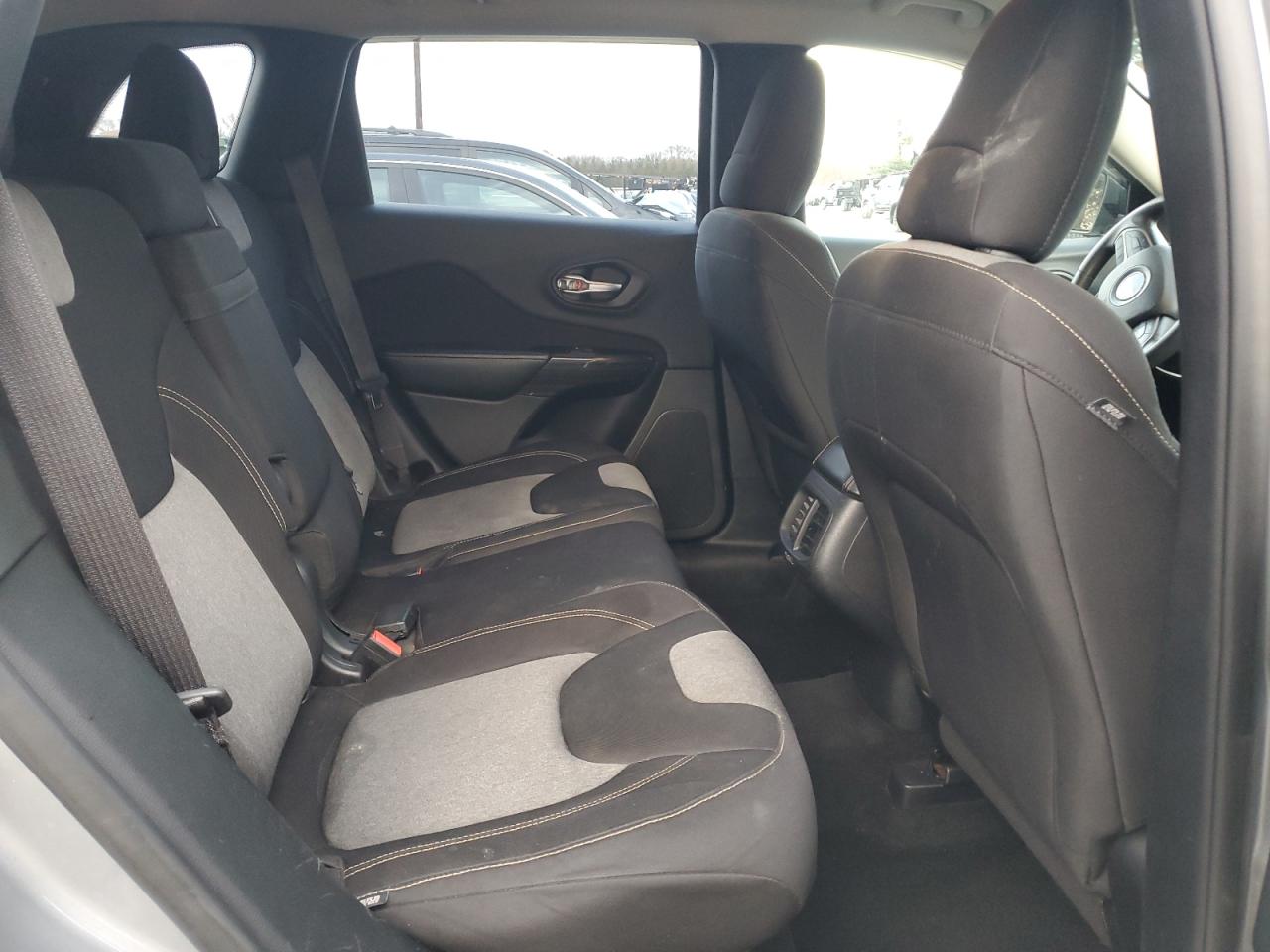 2014 Jeep Cherokee Sport VIN: 1C4PJMAB7EW125617 Lot: 92238605