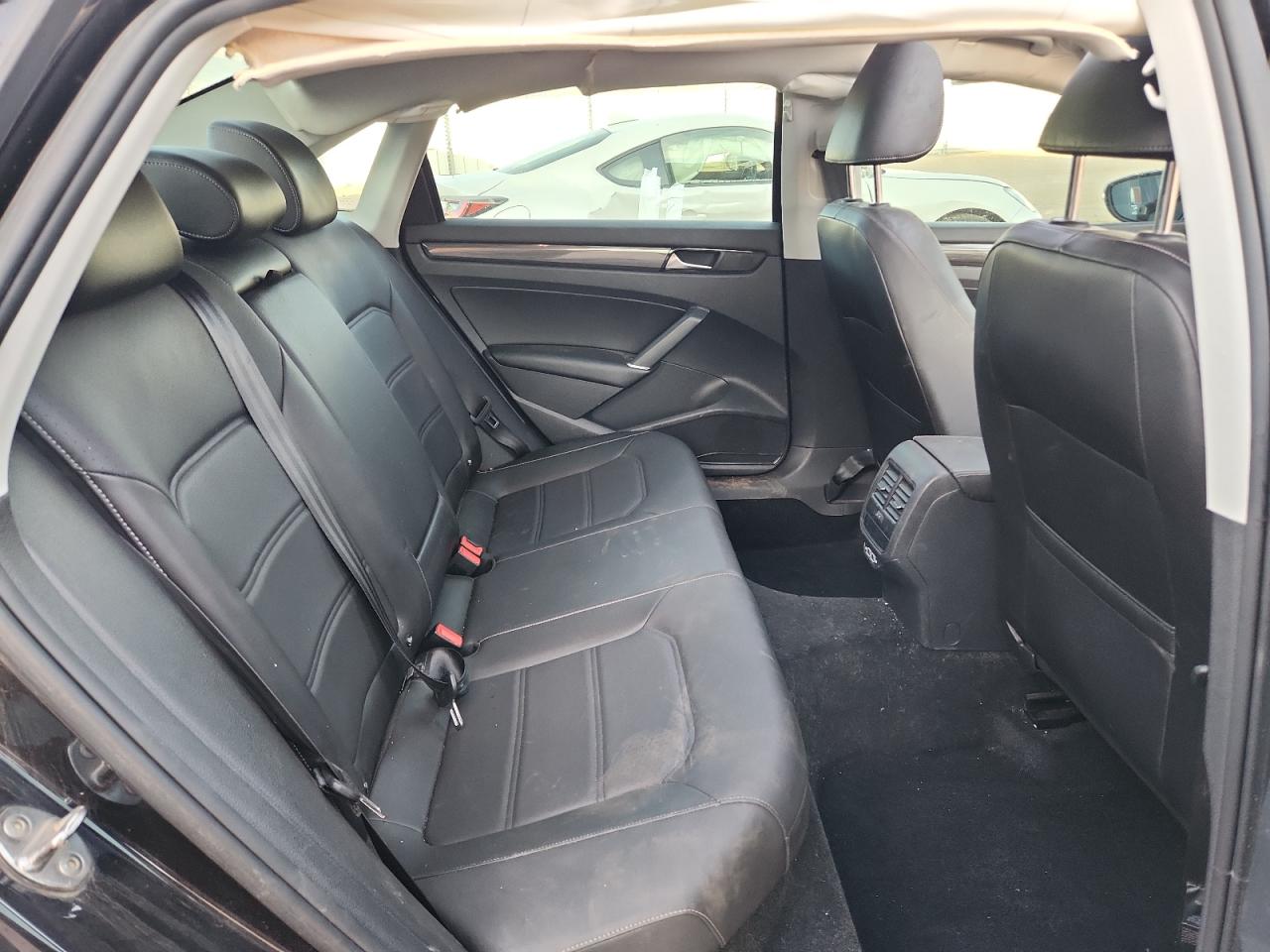 2020 Volkswagen Passat R-Line VIN: 1VWMA7A38LC011649 Lot: 92526735