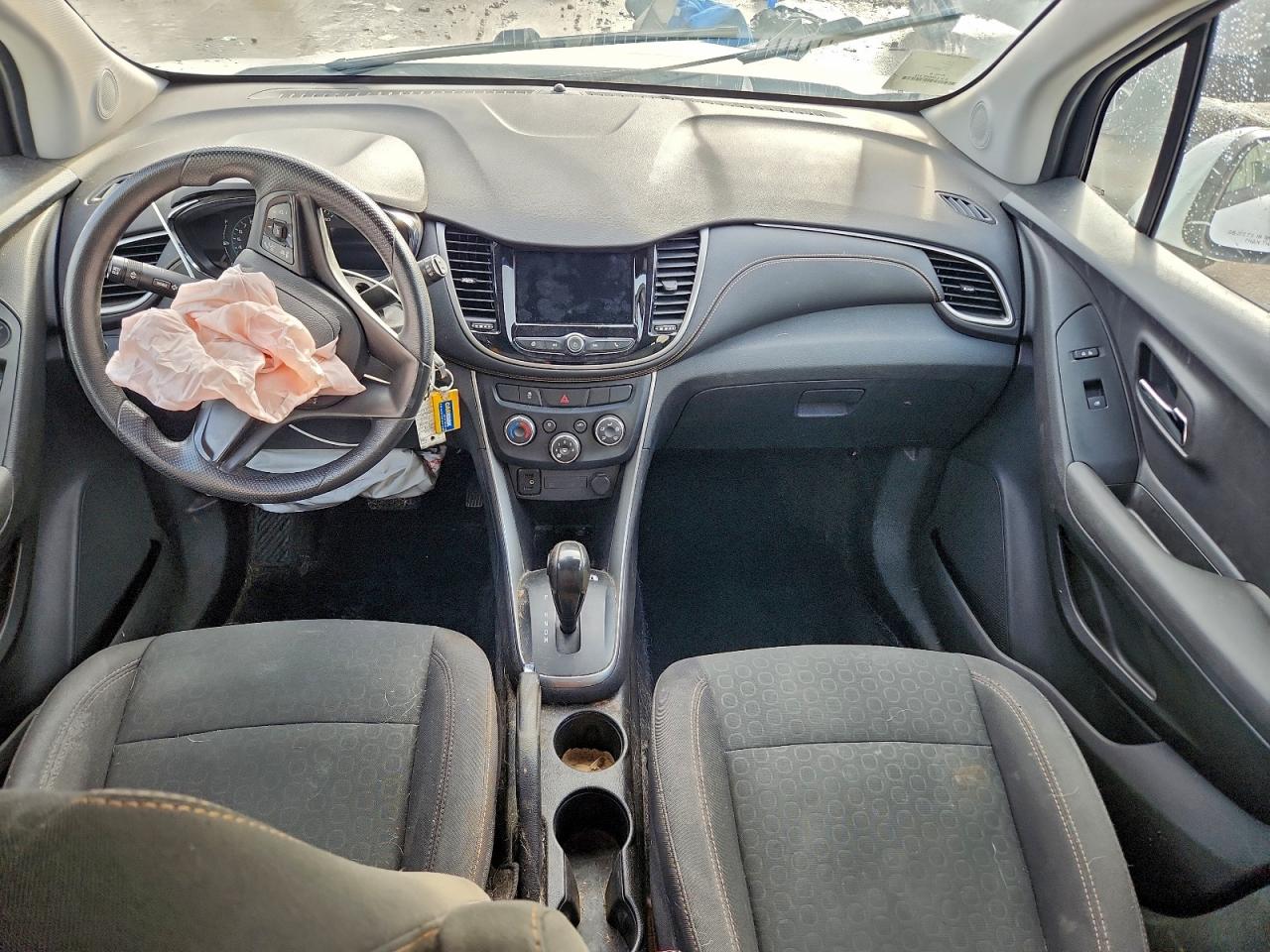 2019 Chevrolet Trax Ls VIN: 3GNCJNSB3KL141681 Lot: 92759165