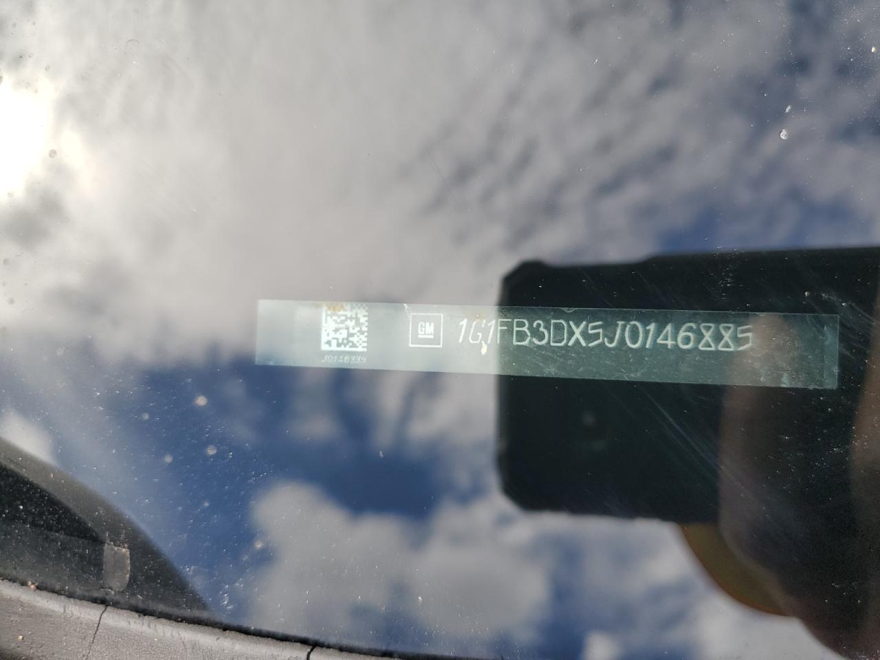 2018 Chevrolet Camaro Lt VIN: 1G1FB3DX5J0146885 Lot: 91627585