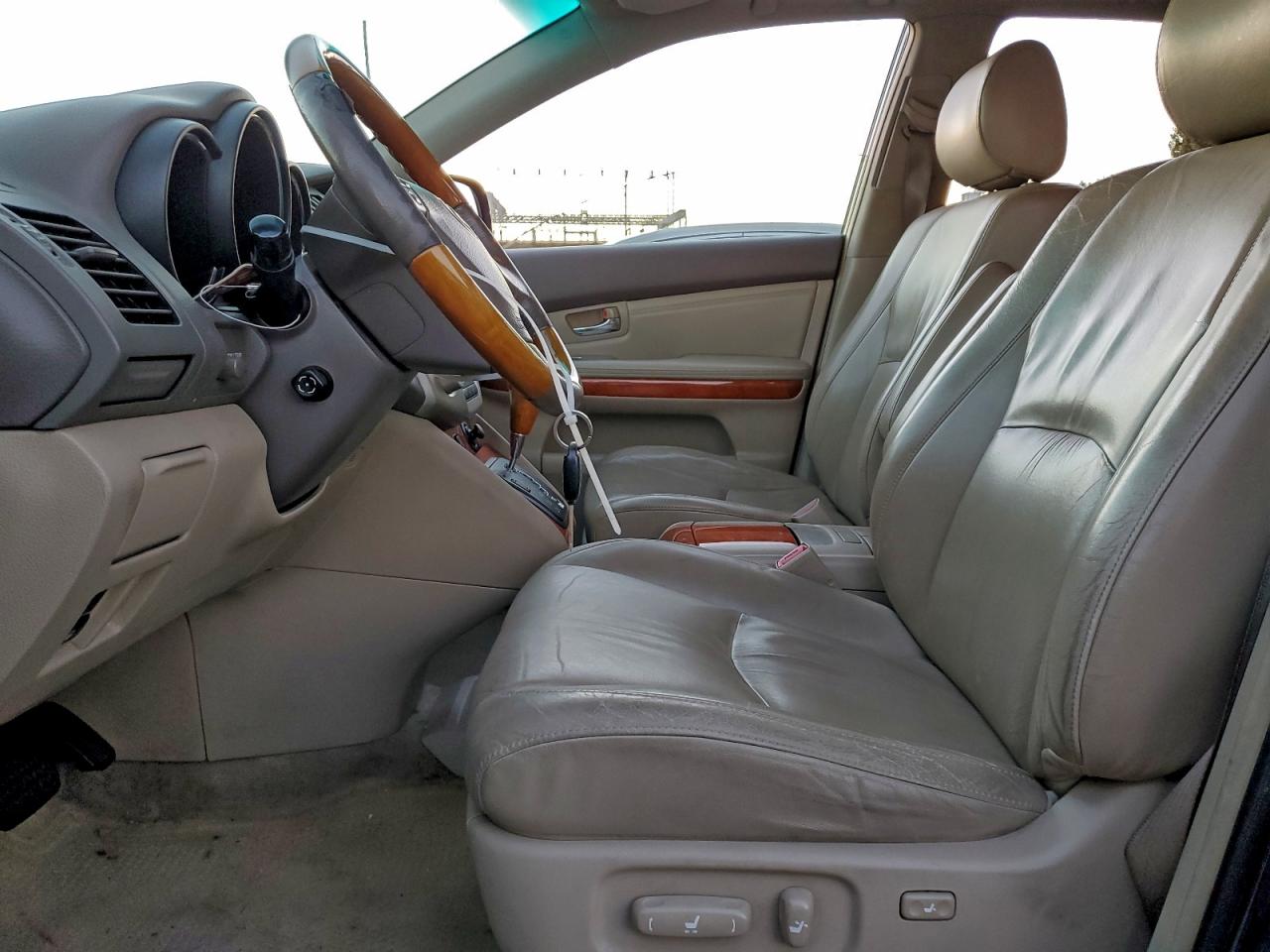 2004 Lexus Rx 330 VIN: JTJGA31U240016430 Lot: 94180555