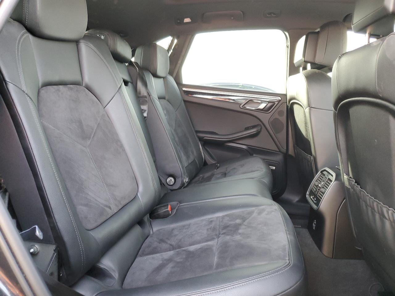 2020 Porsche Macan VIN: WP1AA2A54LLB12440 Lot: 90747715