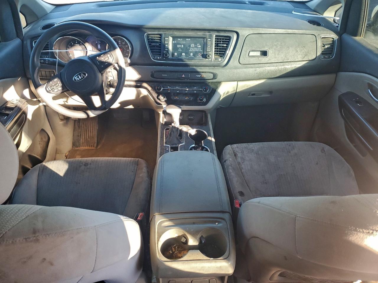 2021 Kia Sedona Lx VIN: KNDMB5C19M6666757 Lot: 92504825