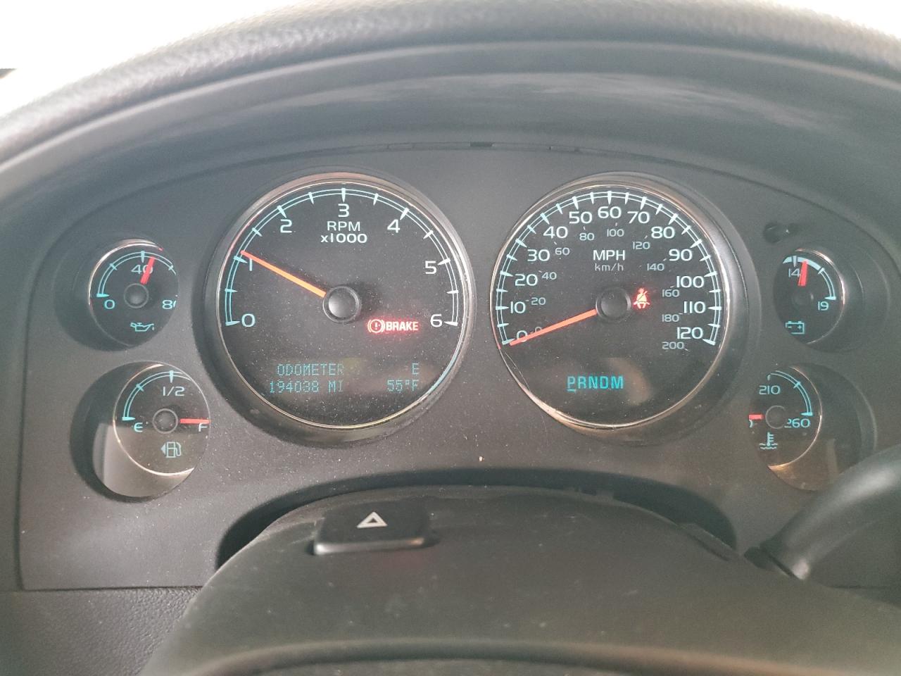 2011 GMC Yukon Xl Denali VIN: 1GKS2MEF9BR198717 Lot: 92698585