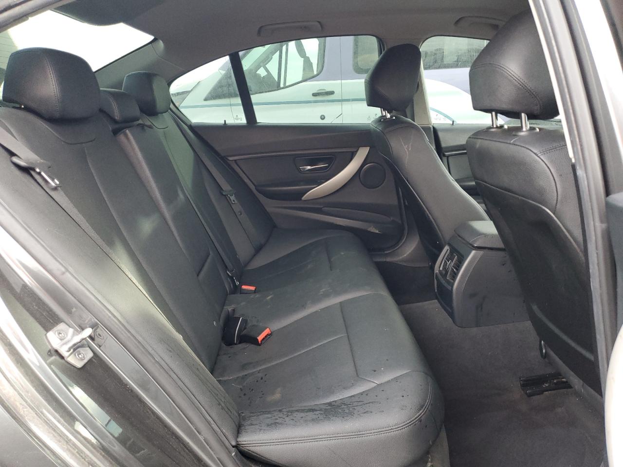 2015 BMW 320 I VIN: WBA3B1C5XFK139664 Lot: 93079225