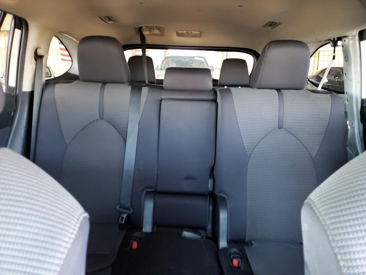 2021 Toyota Highlander L VIN: 5TDZZRAH8MS529964 Lot: 91128805