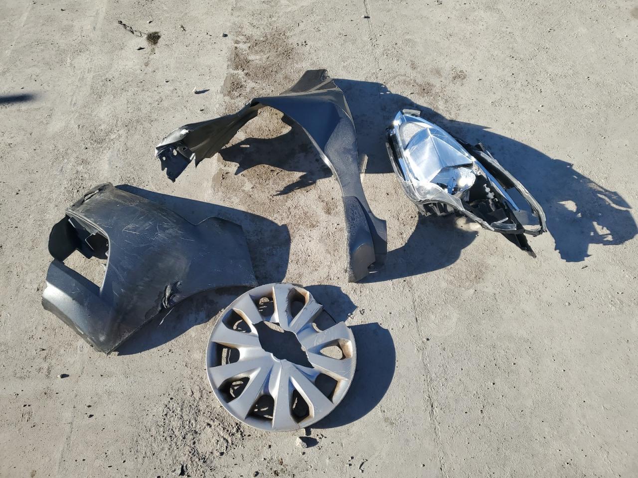 2017 Nissan Versa S VIN: 3N1CN7AP3HL804569 Lot: 91131185