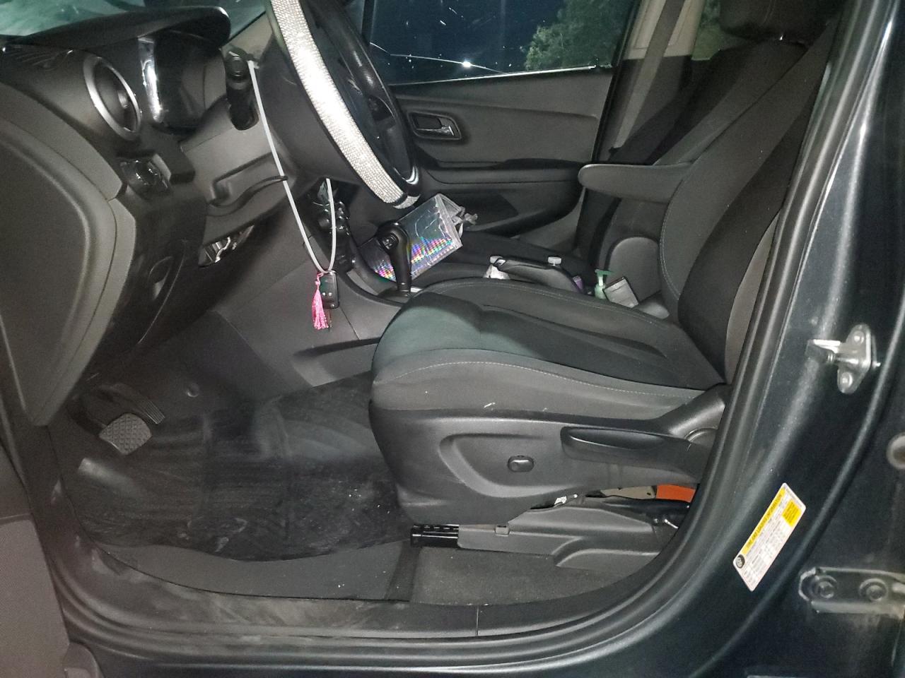 2016 Chevrolet Trax Ls VIN: 261010 Lot: 92762705