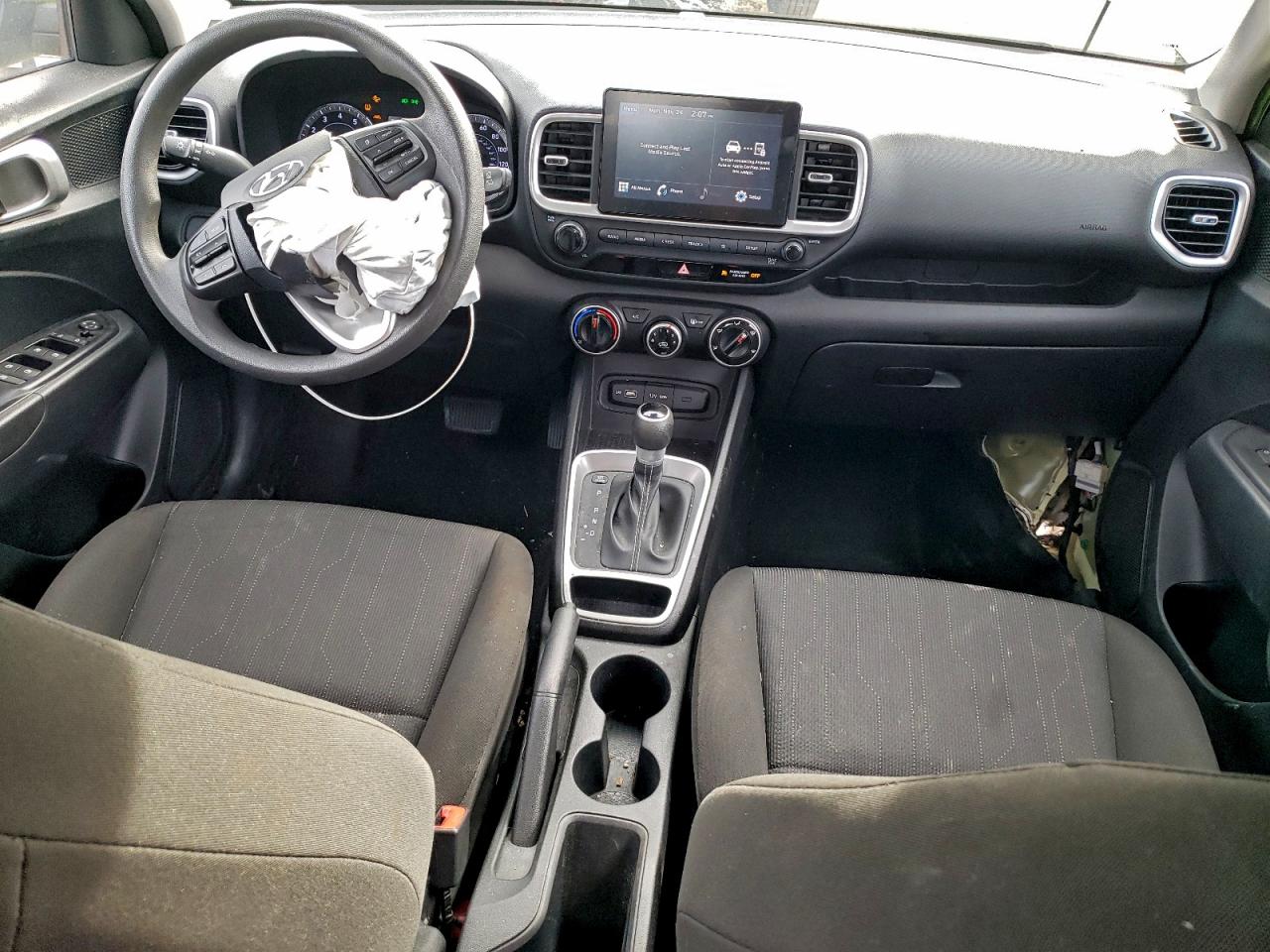 2022 Hyundai Venue Se VIN: KMHRB8A34NU198585 Lot: 94298315