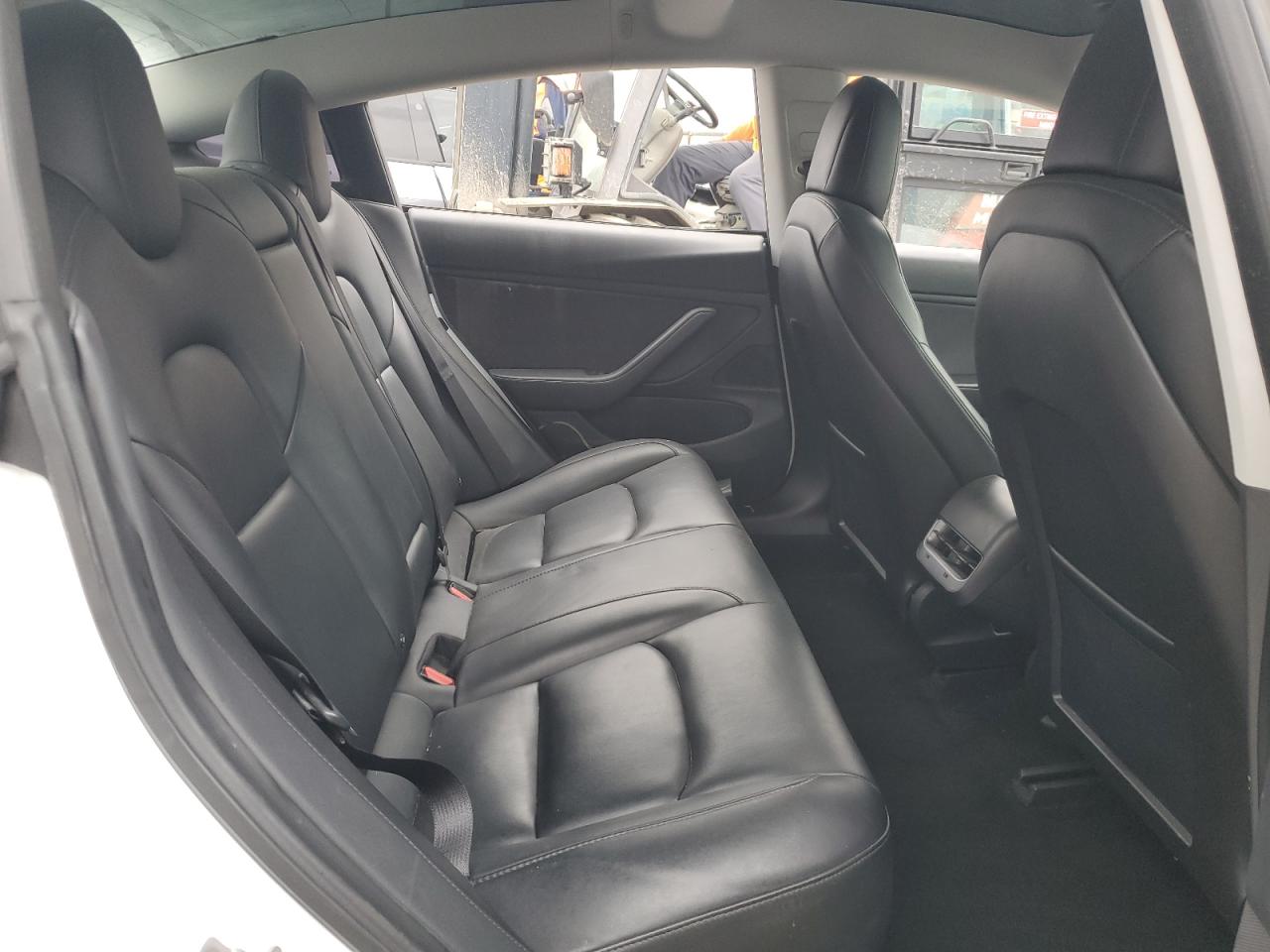 2018 Tesla Model 3 VIN: 5YJ3E1EA8JF154755 Lot: 93354005