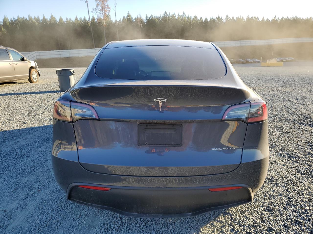 2023 Tesla Model Y VIN: 7SAYGDEE8PA056192 Lot: 92948145