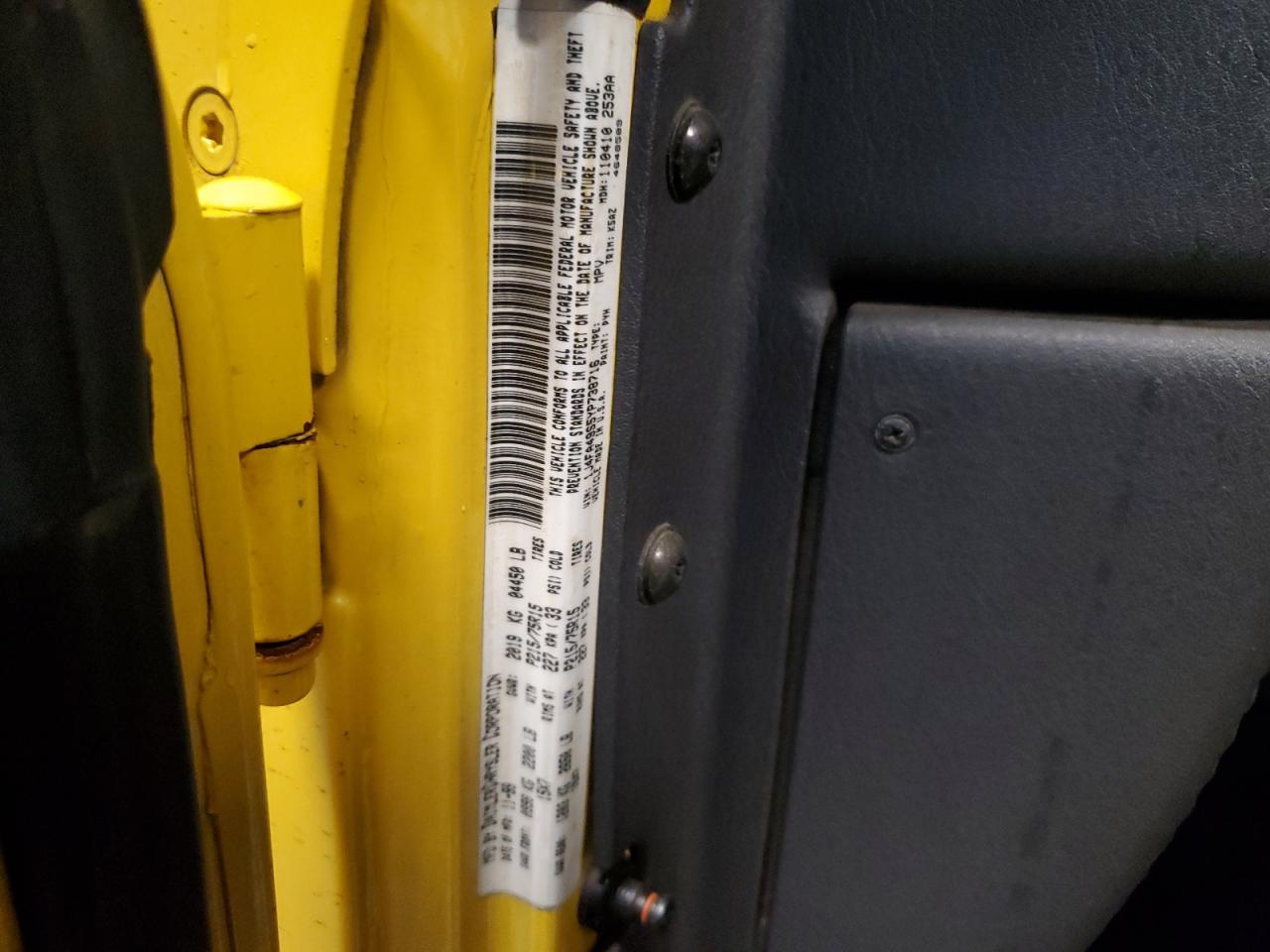 2000 Jeep Wrangler / Tj Sport VIN: 1J4FA49S5YP738716 Lot: 92010385