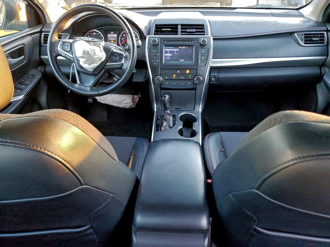 2017 Toyota Camry Le VIN: 4T1BF1FK0HU335281 Lot: 94342585