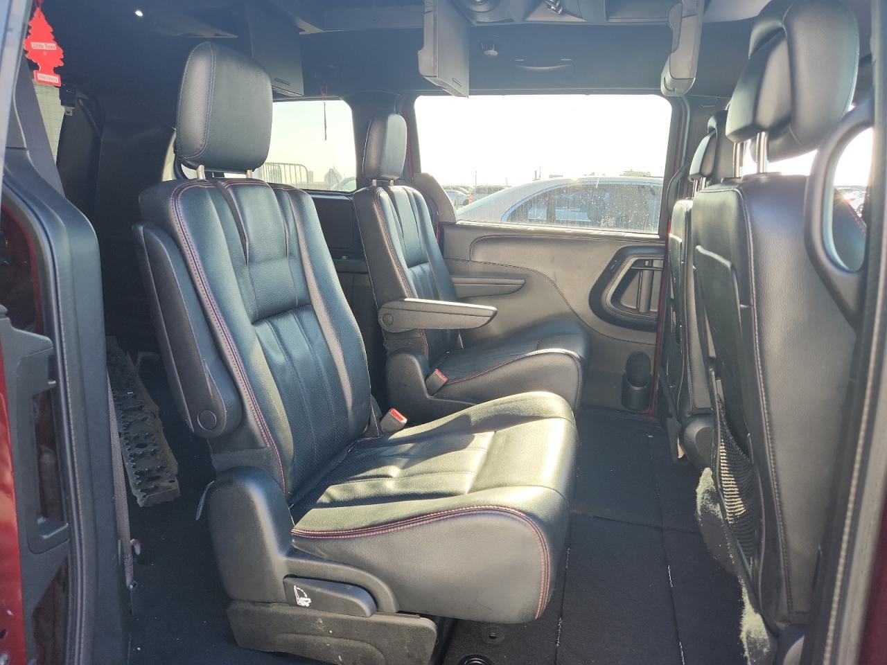 2018 Dodge Grand Caravan Gt VIN: 2C4RDGEG0JR238058 Lot: 92534375