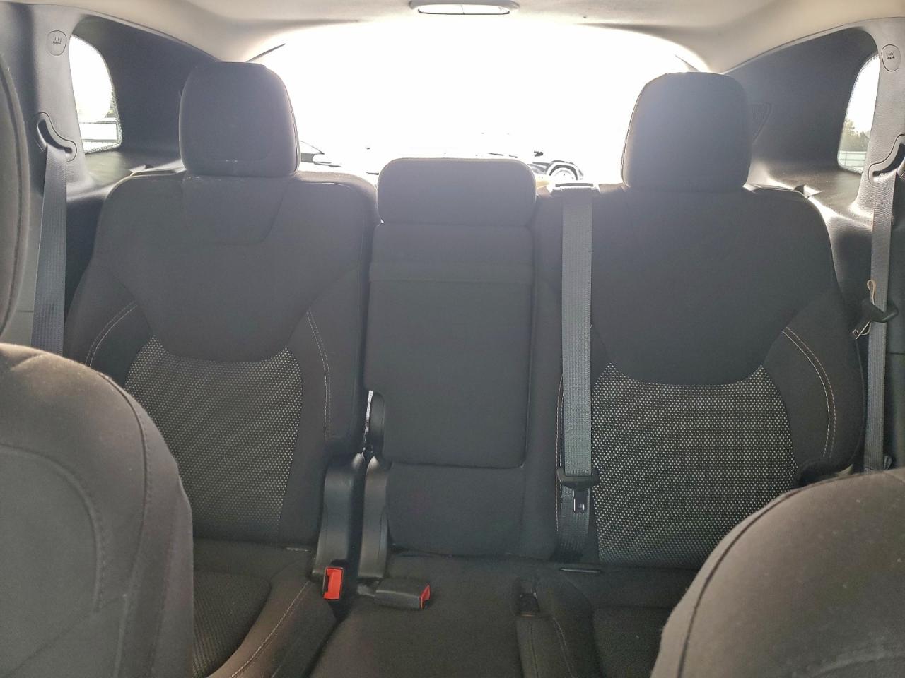 2017 Jeep Cherokee Latitude VIN: 1C4PJMCS2HW538403 Lot: 94028415