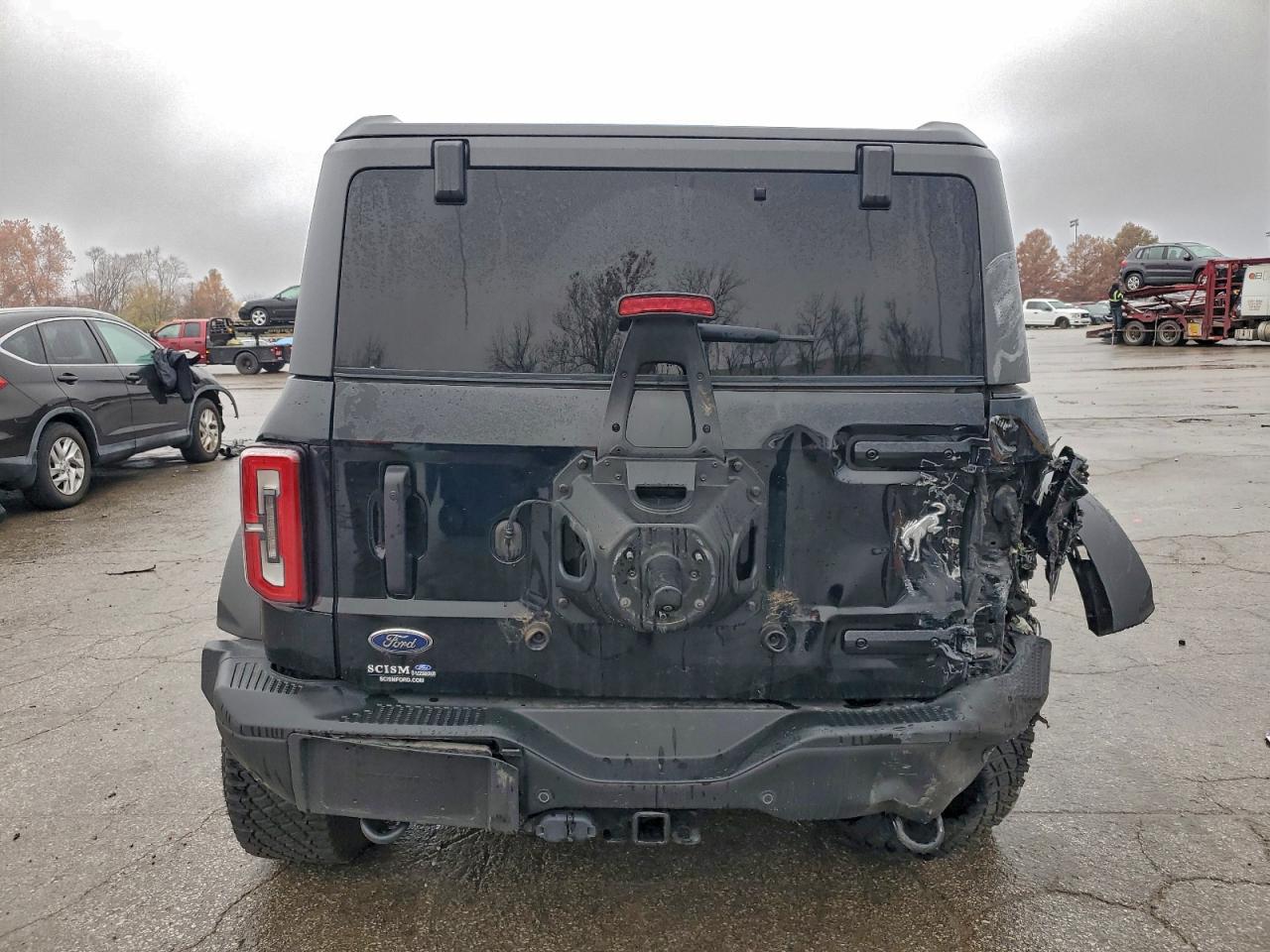 2022 Ford Bronco Base VIN: 1FMDE5CP9NLB31390 Lot: 93857155