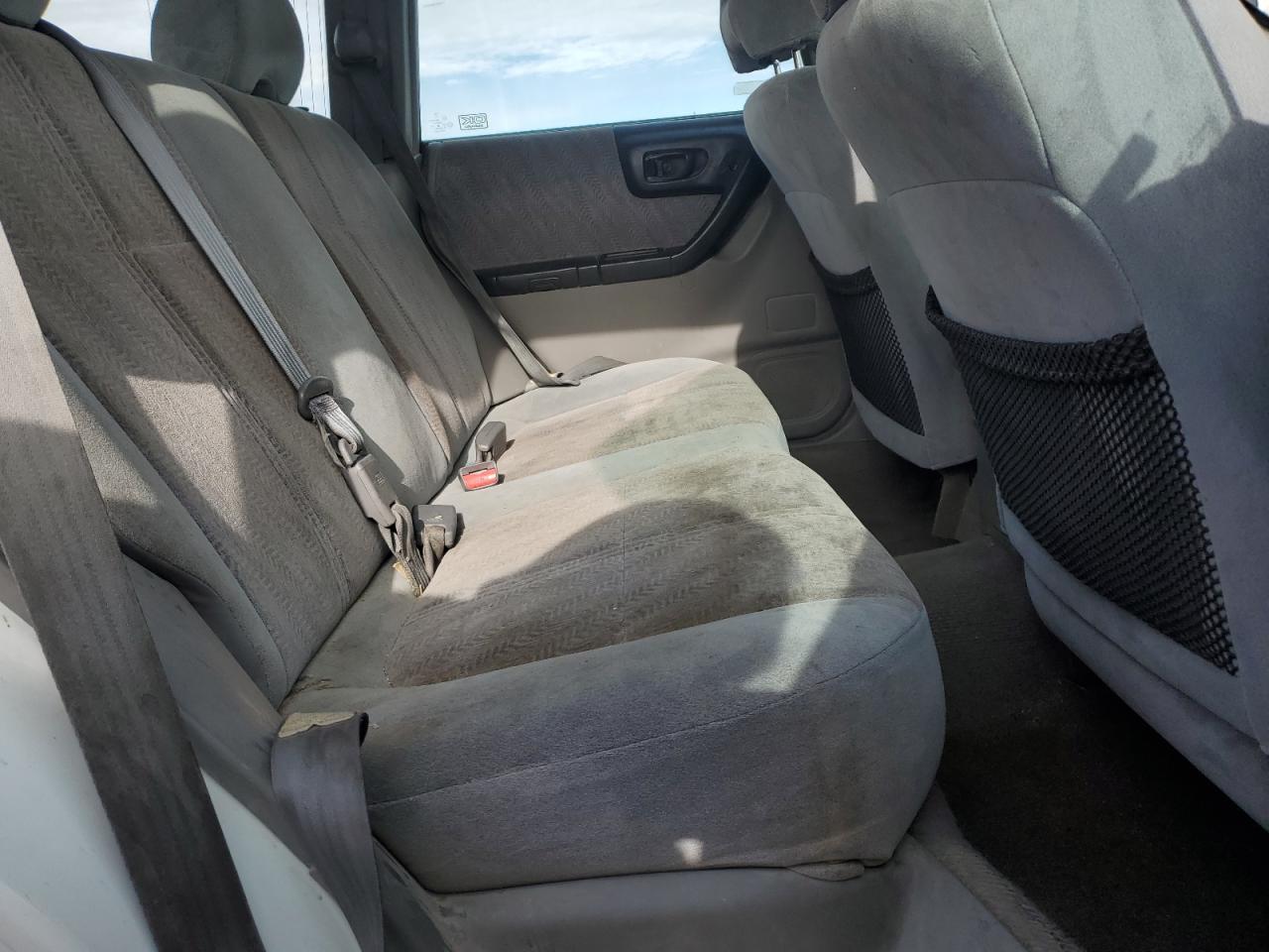 2001 Subaru Forester S VIN: JF1SF65511H736792 Lot: 92121745