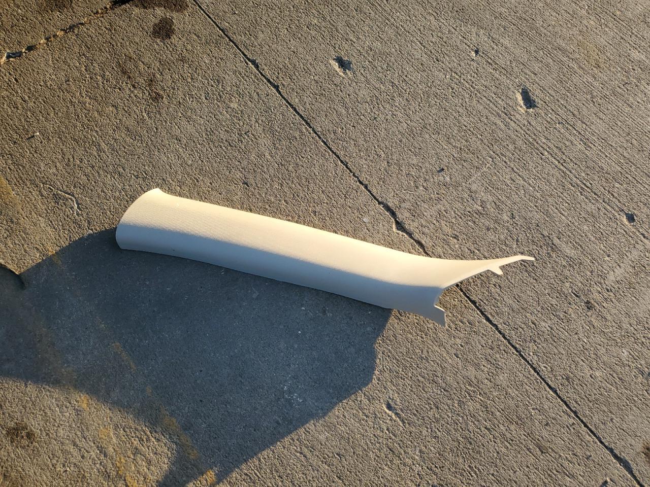 2018 Chevrolet Suburban K1500 Premier VIN: 1GNSKJKC2JR132021 Lot: 93234865